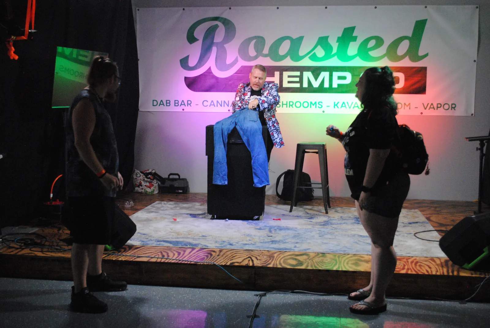 danny-whitson-comedy-magic-017