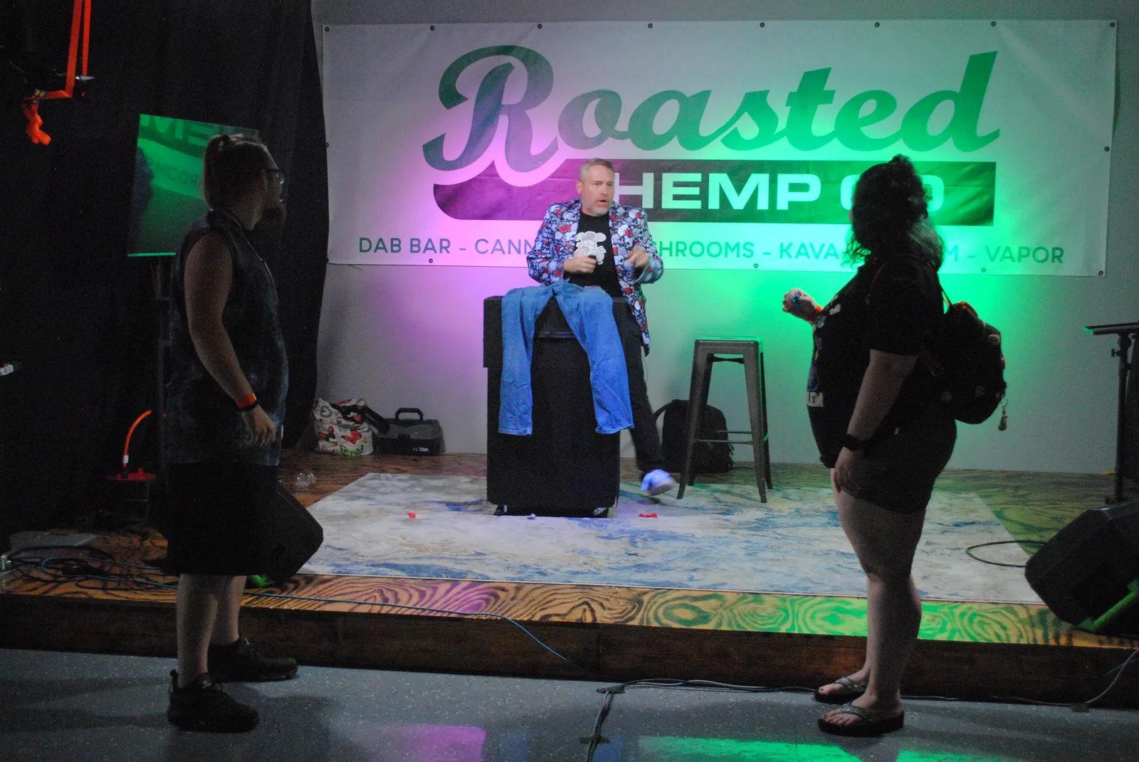 danny-whitson-comedy-magic-020