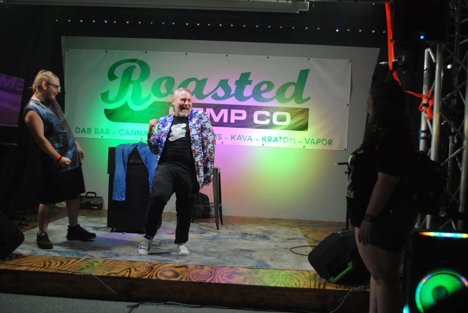 danny-whitson-comedy-magic-026