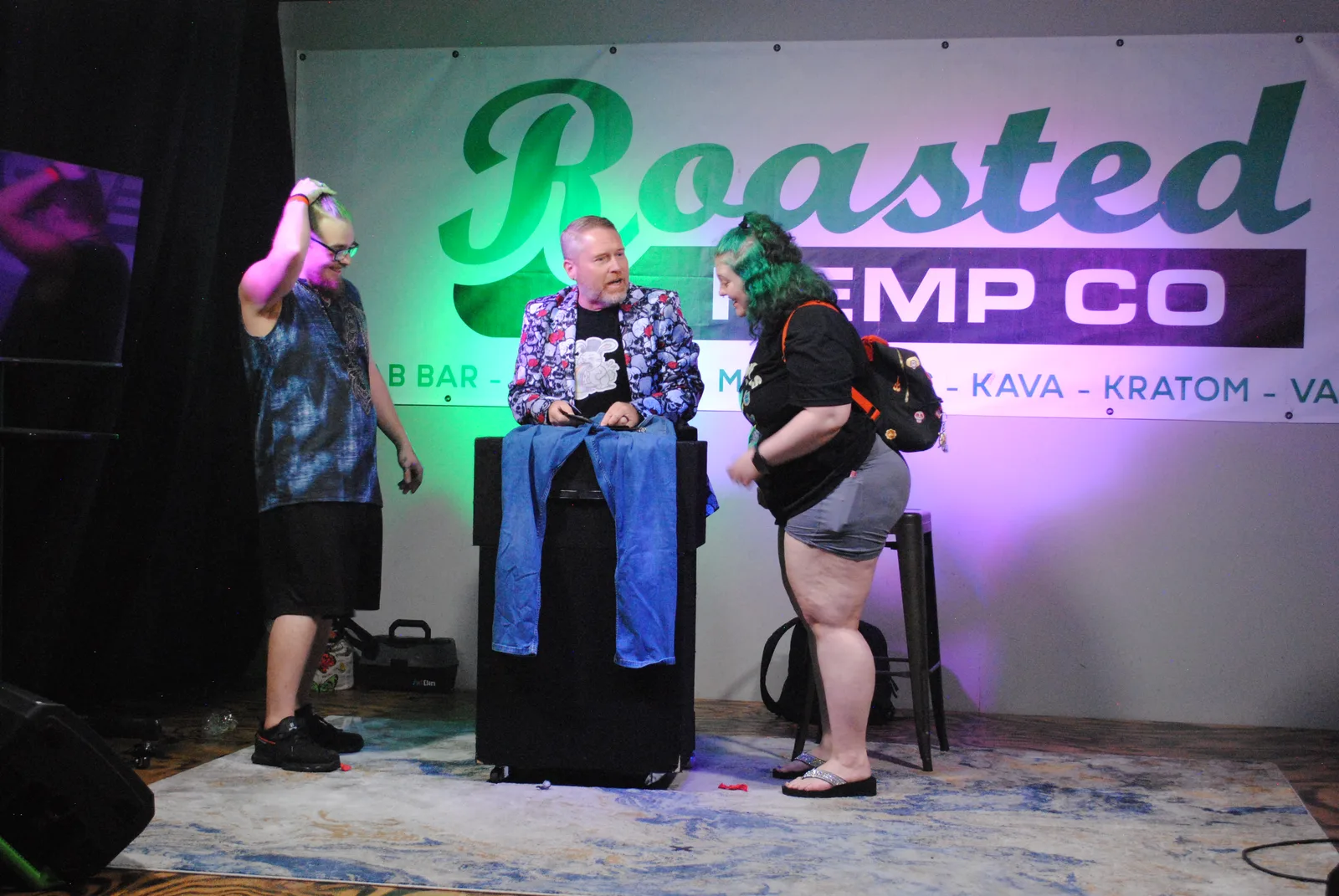 danny-whitson-comedy-magic-035