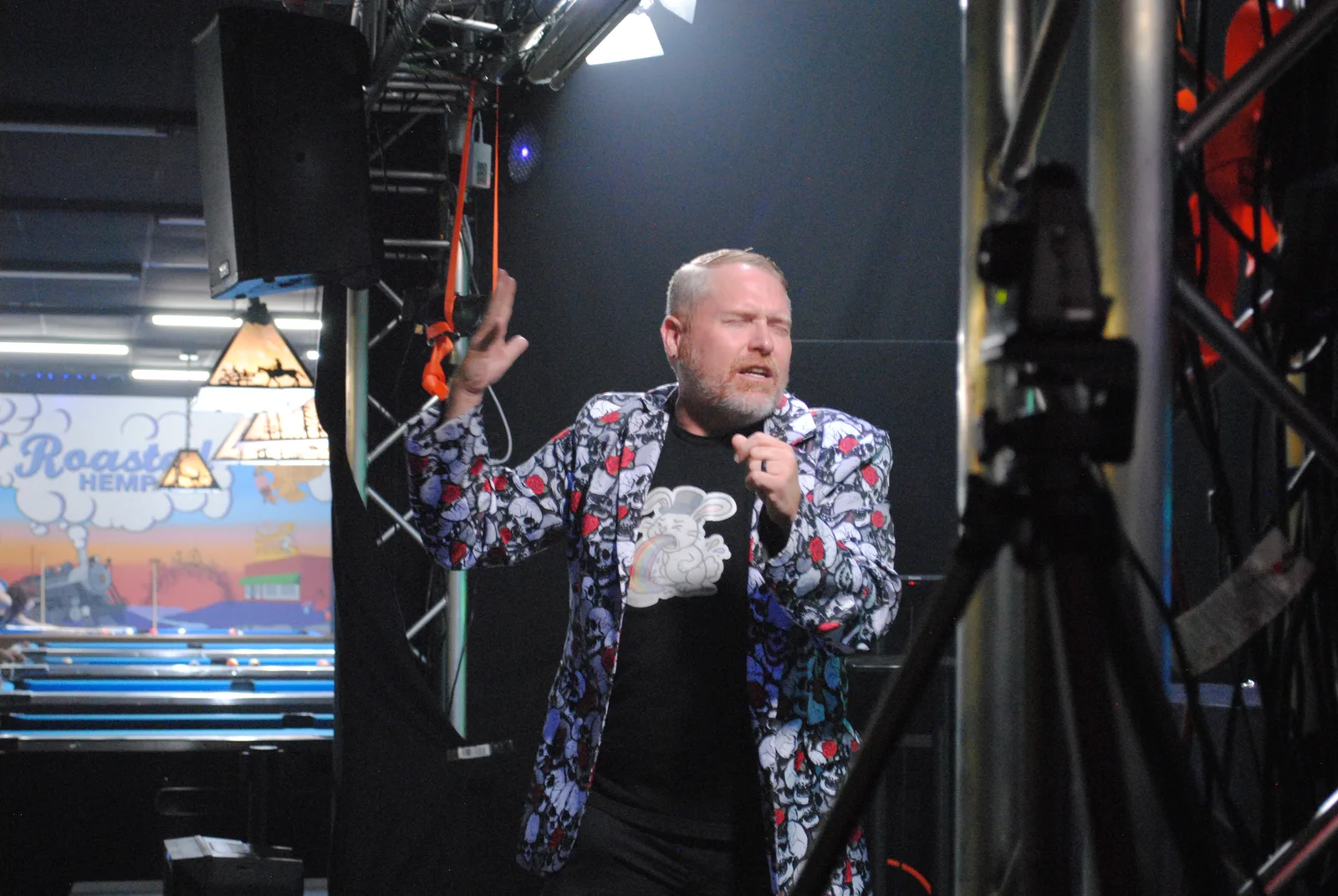 danny-whitson-comedy-magic-107