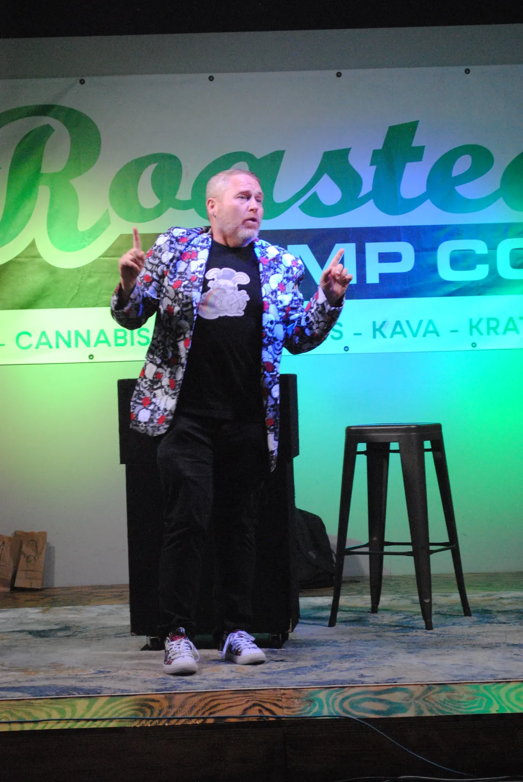 danny-whitson-comedy-magic-110