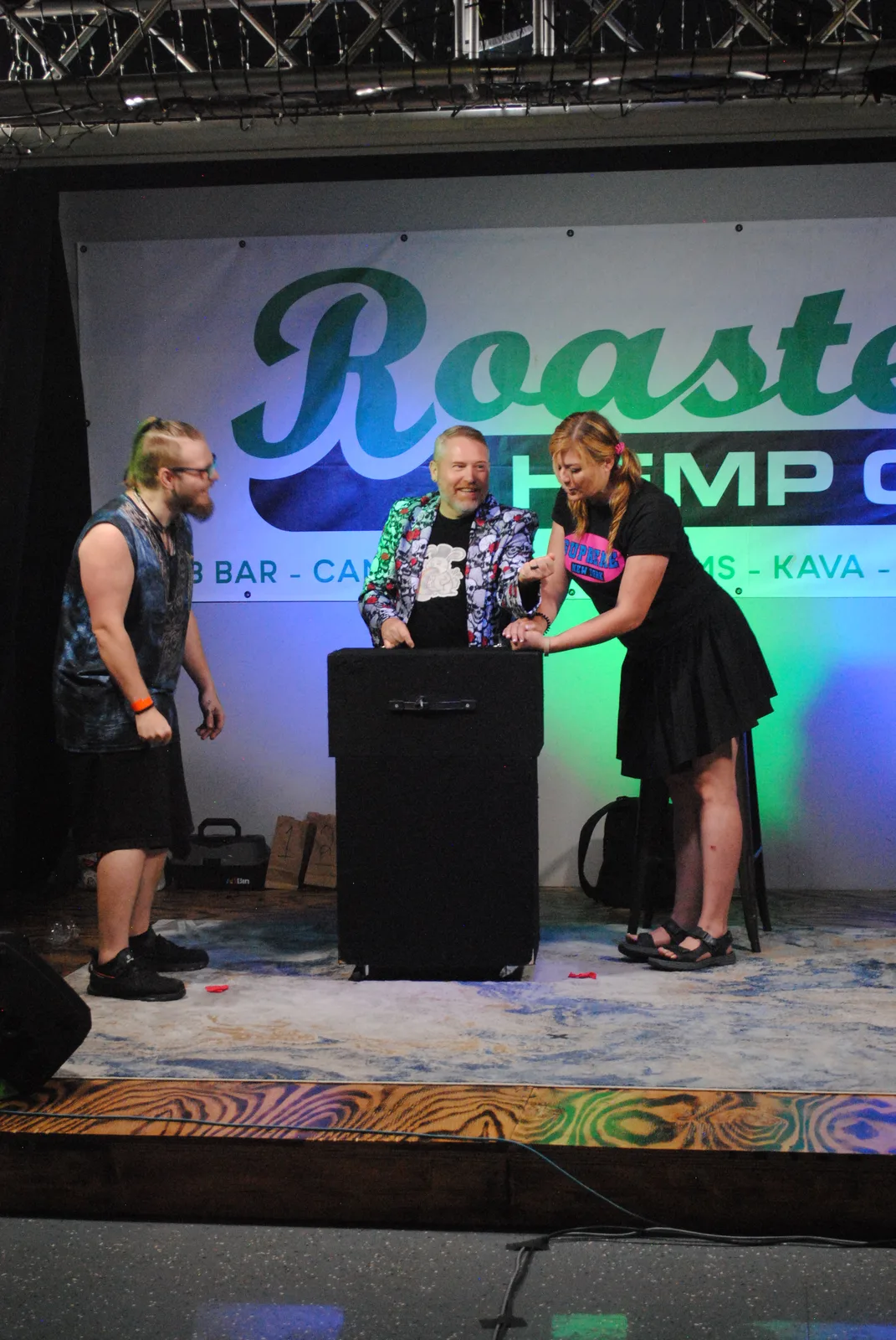 danny-whitson-comedy-magic-128