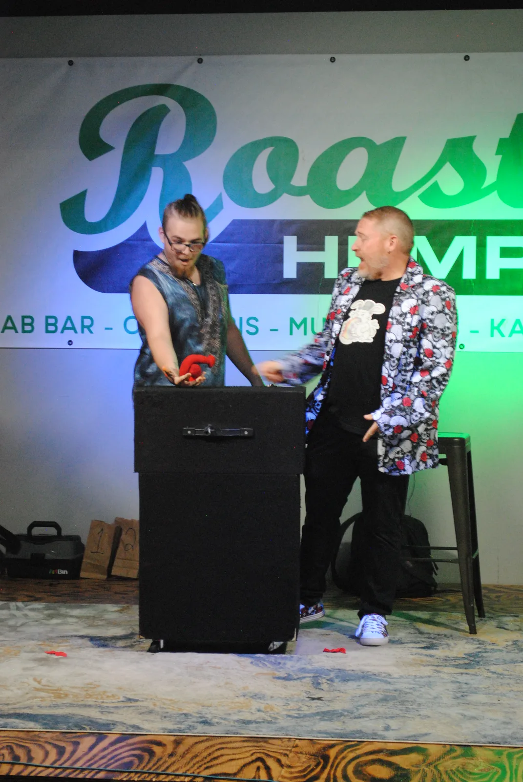 danny-whitson-comedy-magic-130-1